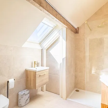 Spacious Retreat *
