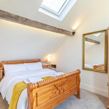 Spacious Retreat Harrogate